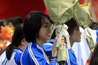 日本女足2-0击败巴西女足，4天内两战对手取得1胜1负的成绩