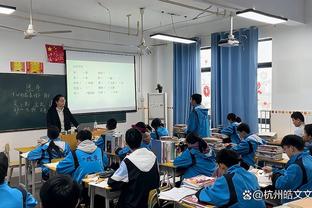 队记：尼克斯对米切尔-罗宾逊在本赛季回归越来越乐观